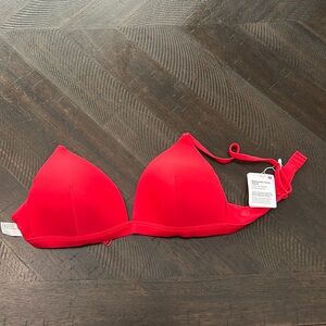 Lululemon Waterside Swim Top *C Cup